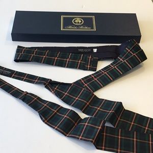 Brooks brothers (silk) tie & belt